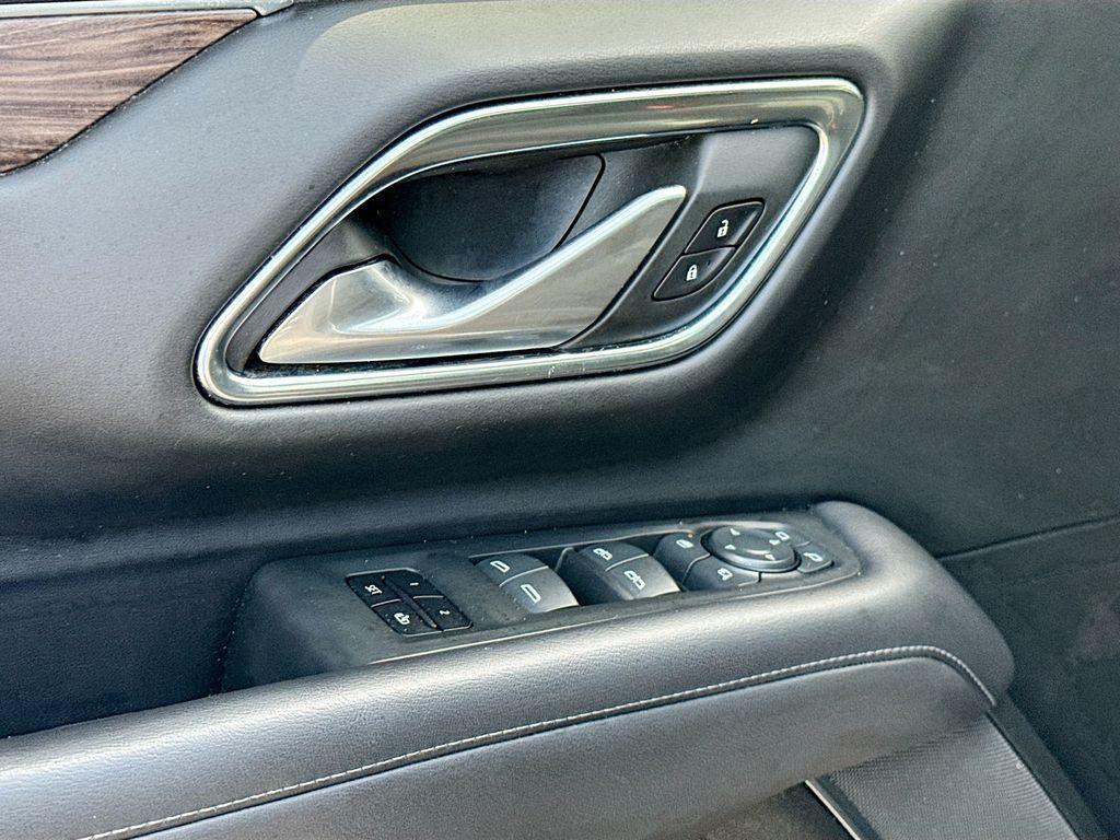 used 2022 Chevrolet Suburban car, priced at $45,988