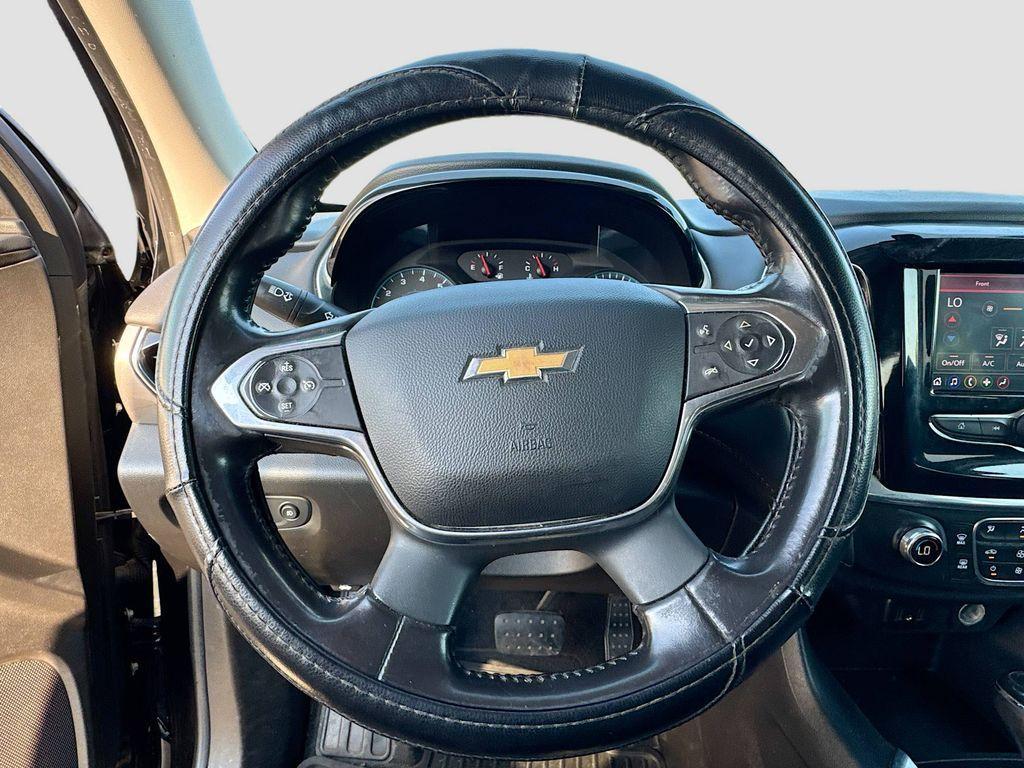 used 2020 Chevrolet Traverse car, priced at $8,998