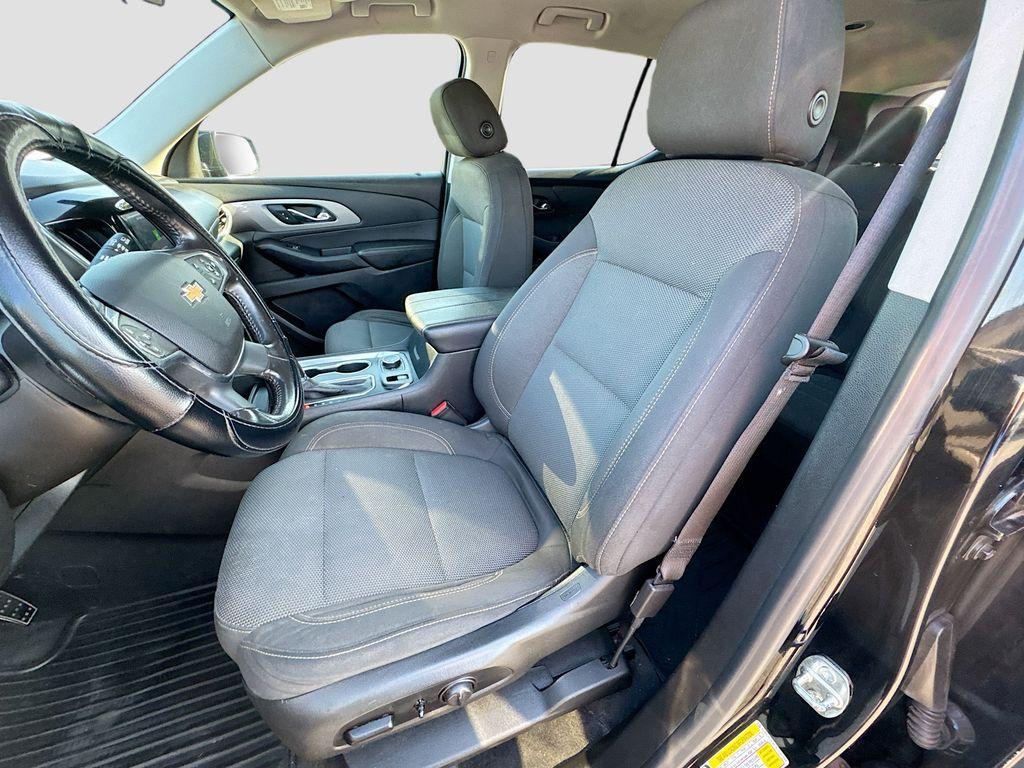 used 2020 Chevrolet Traverse car, priced at $14,998