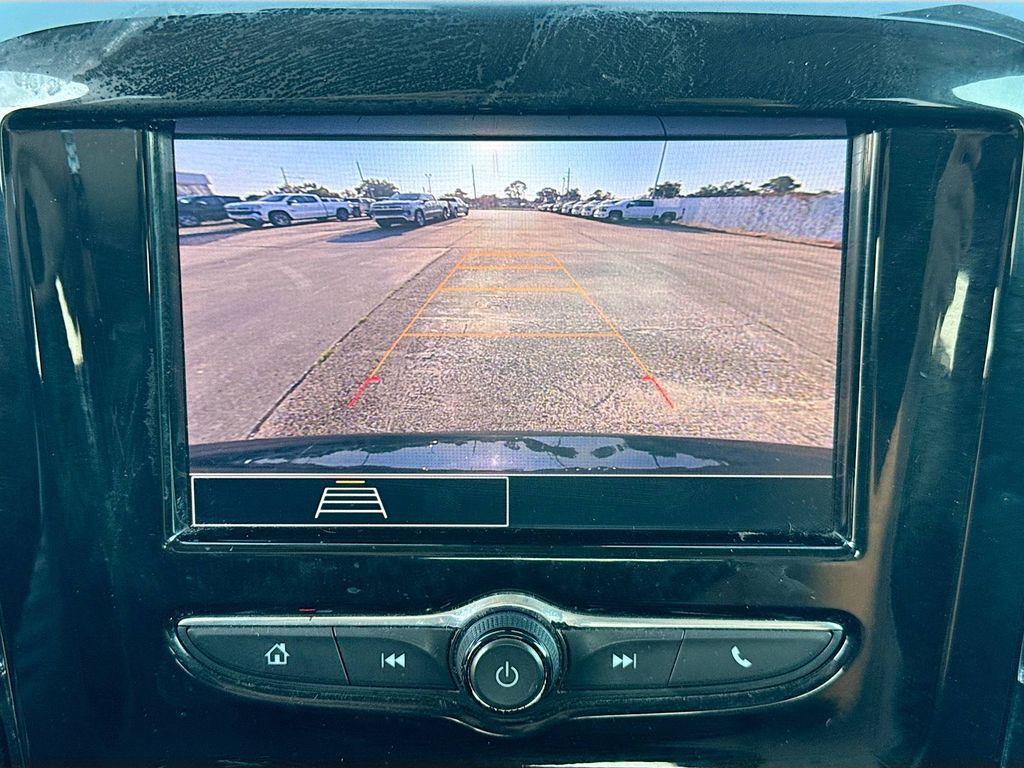 used 2020 Chevrolet Traverse car, priced at $8,998