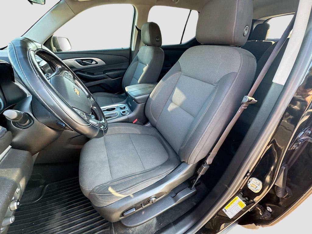 used 2020 Chevrolet Traverse car, priced at $8,998