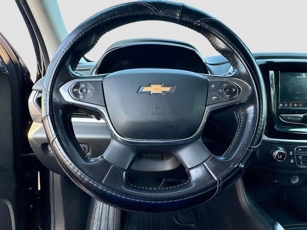 used 2020 Chevrolet Traverse car, priced at $14,998