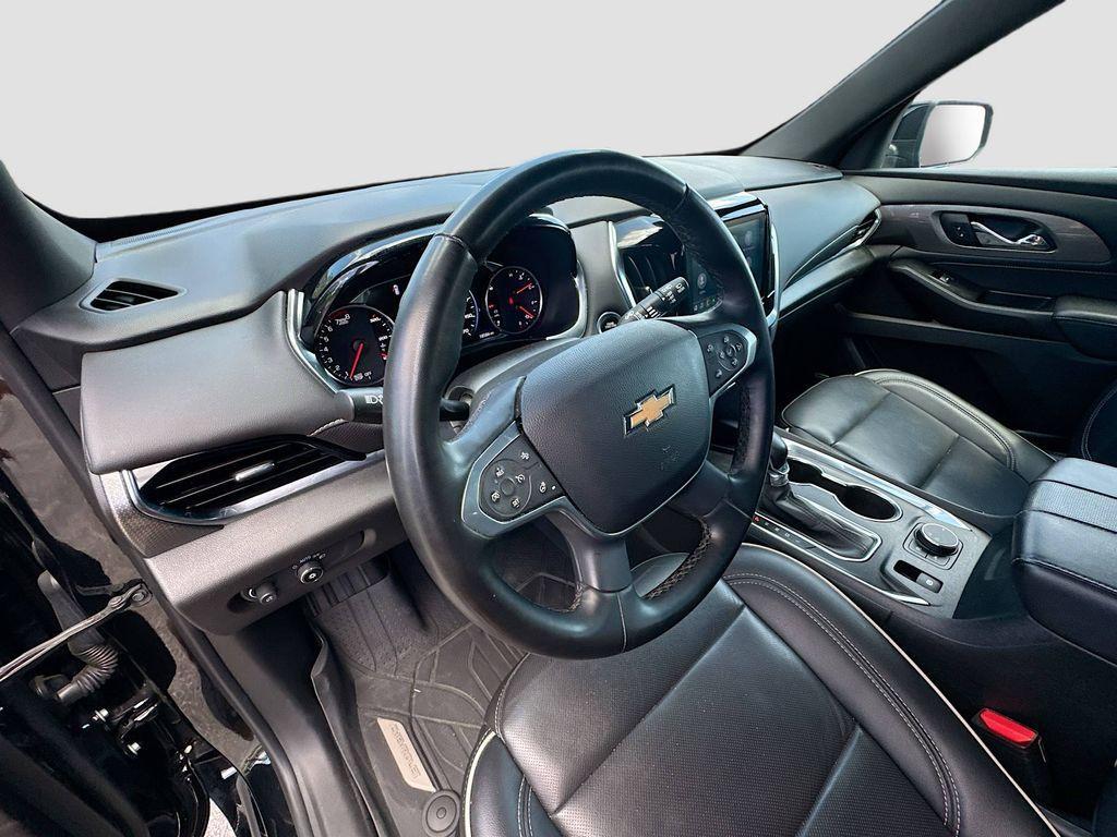 used 2023 Chevrolet Traverse car, priced at $37,674