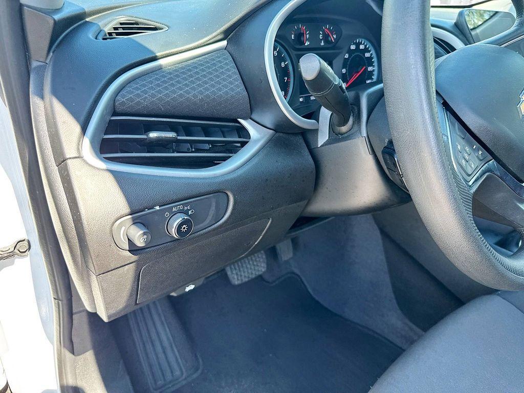 used 2023 Chevrolet Malibu car, priced at $16,997
