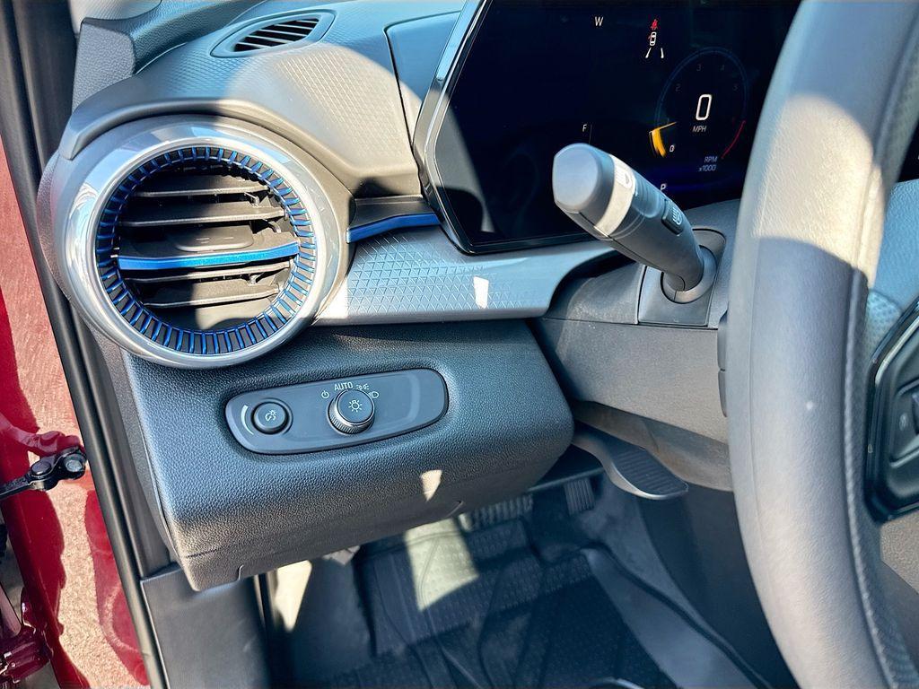 used 2025 Chevrolet Trax car, priced at $23,588