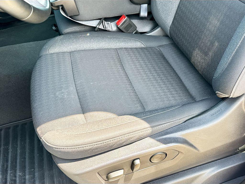 used 2024 GMC Sierra 1500 car, priced at $34,998