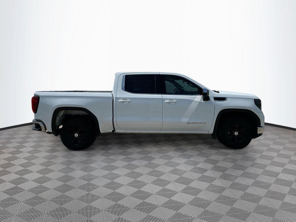 used 2024 GMC Sierra 1500 car, priced at $34,998