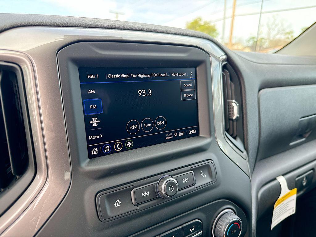 new 2024 Chevrolet Silverado 1500 car, priced at $44,975