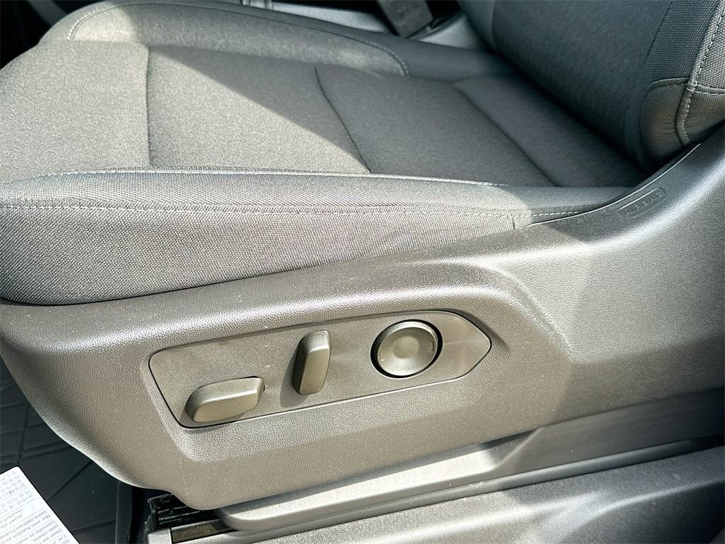 new 2024 Chevrolet Silverado 1500 car, priced at $44,975