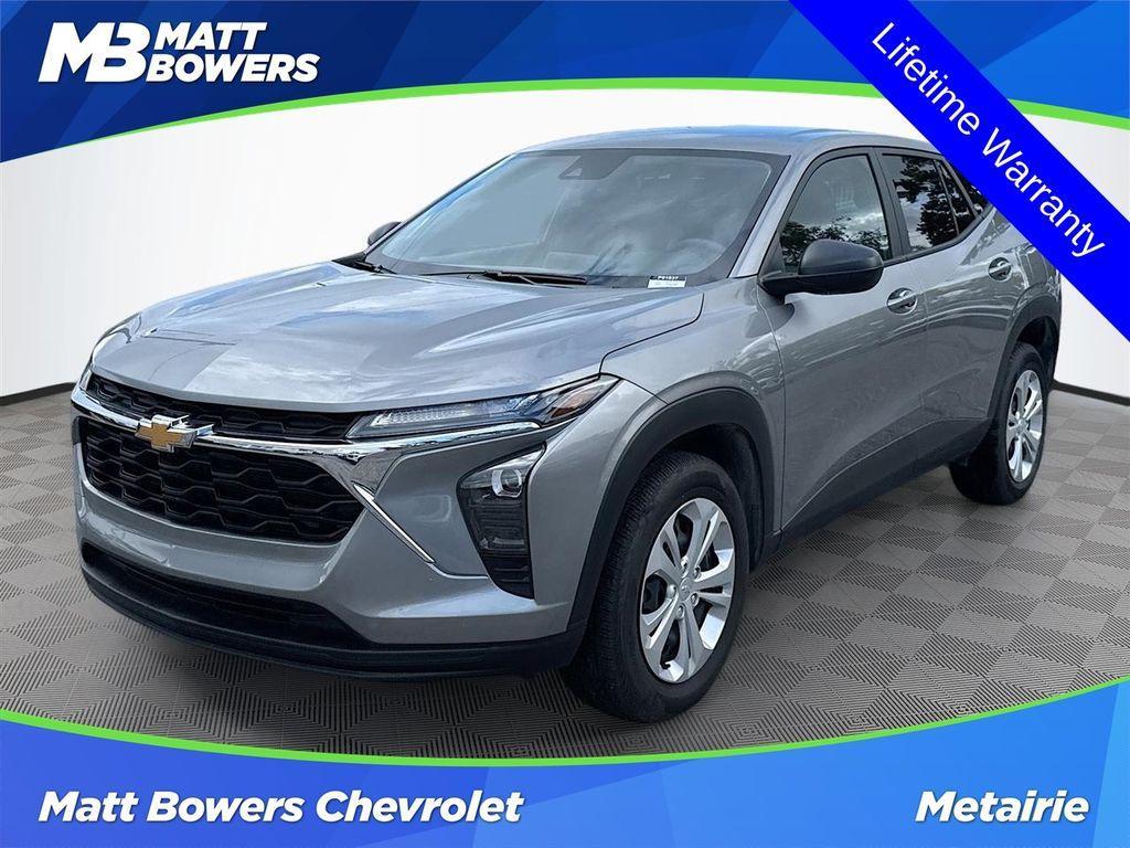 used 2025 Chevrolet Trax car, priced at $19,995