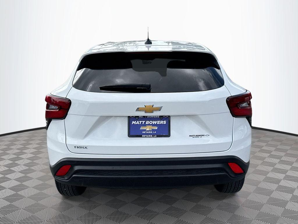 used 2025 Chevrolet Trax car, priced at $19,995