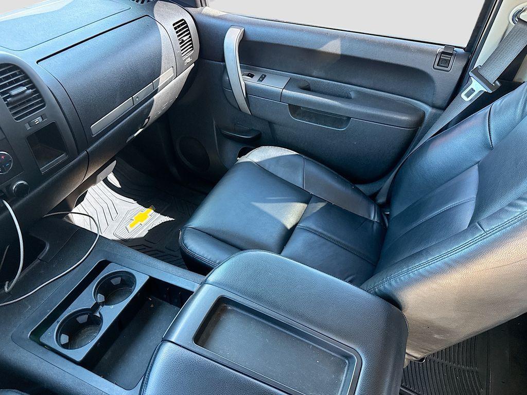 used 2011 Chevrolet Silverado 1500 car, priced at $9,998