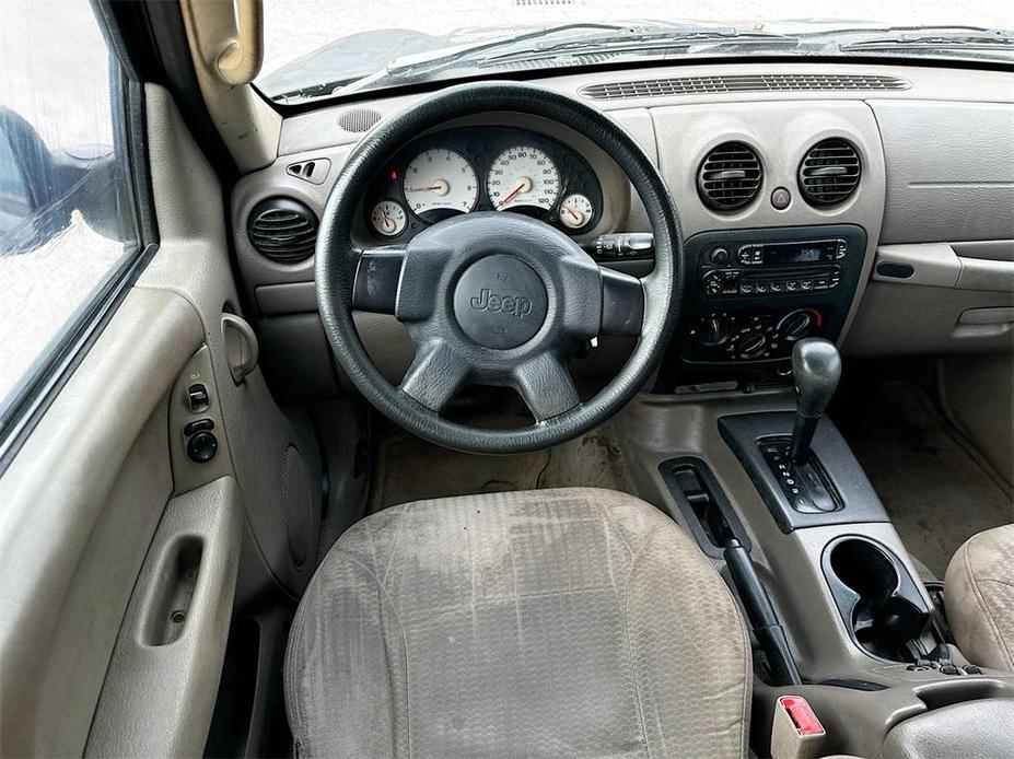 used 2004 Jeep Liberty car, priced at $4,150