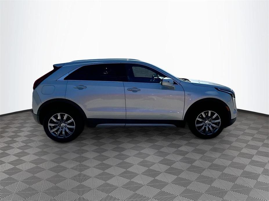 used 2022 Cadillac XT4 car, priced at $23,137