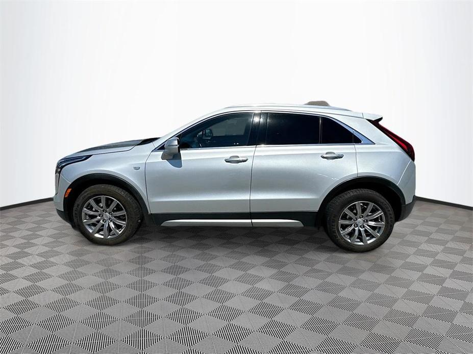 used 2022 Cadillac XT4 car, priced at $23,137