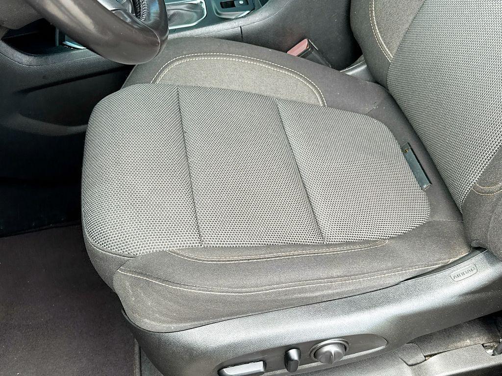 used 2021 Chevrolet Traverse car, priced at $21,878