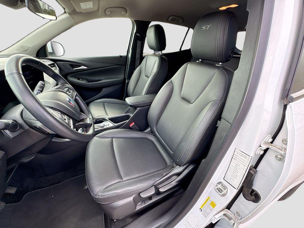 used 2024 Buick Encore GX car, priced at $21,998