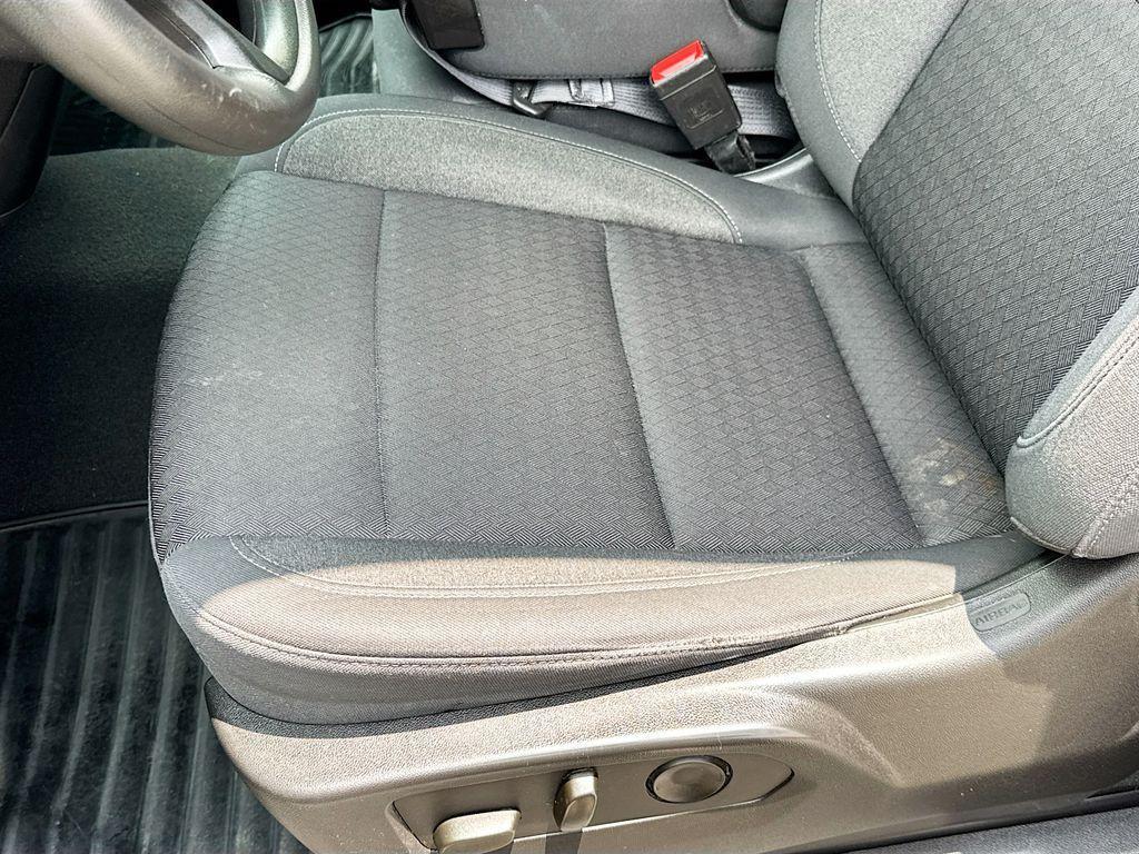 used 2022 Chevrolet Silverado 1500 car, priced at $28,888