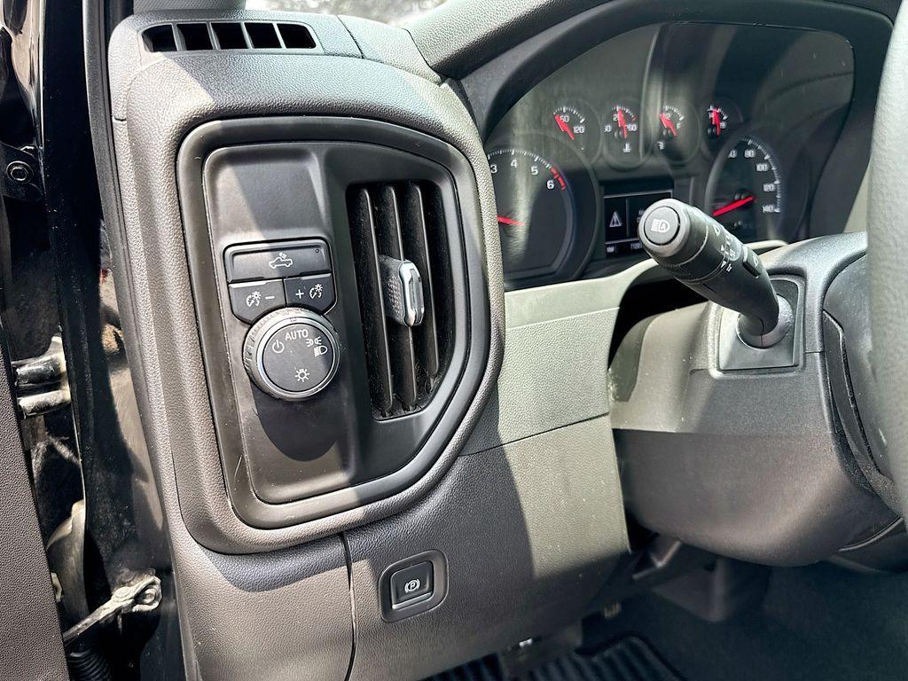 used 2022 Chevrolet Silverado 1500 car, priced at $28,888