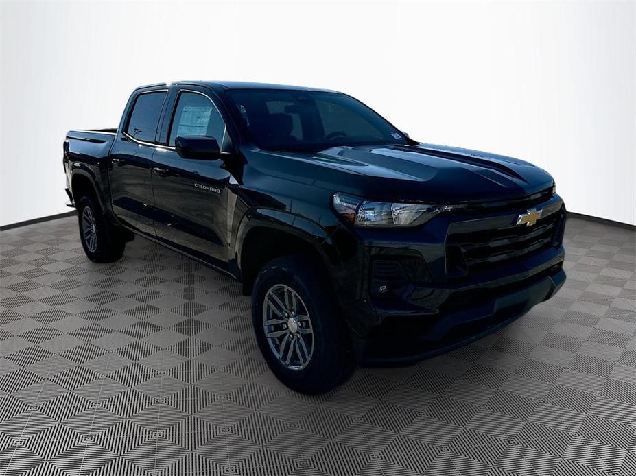 new 2024 Chevrolet Colorado car, priced at $38,030