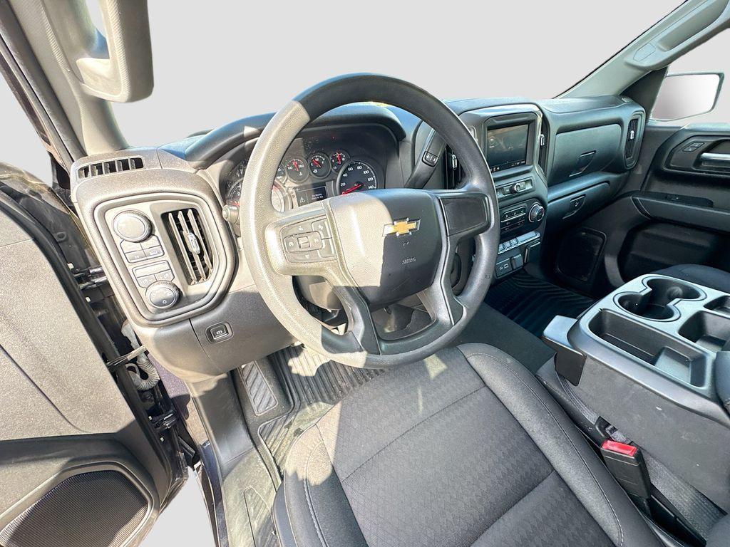 used 2022 Chevrolet Silverado 1500 car, priced at $31,949