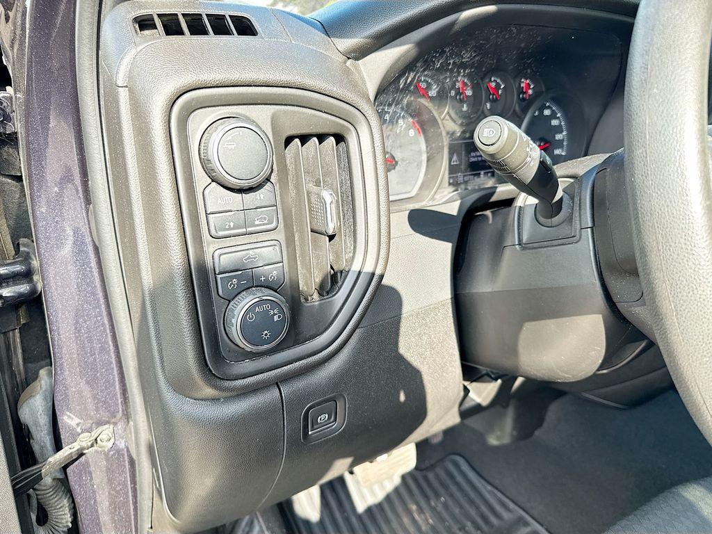 used 2022 Chevrolet Silverado 1500 car, priced at $31,949