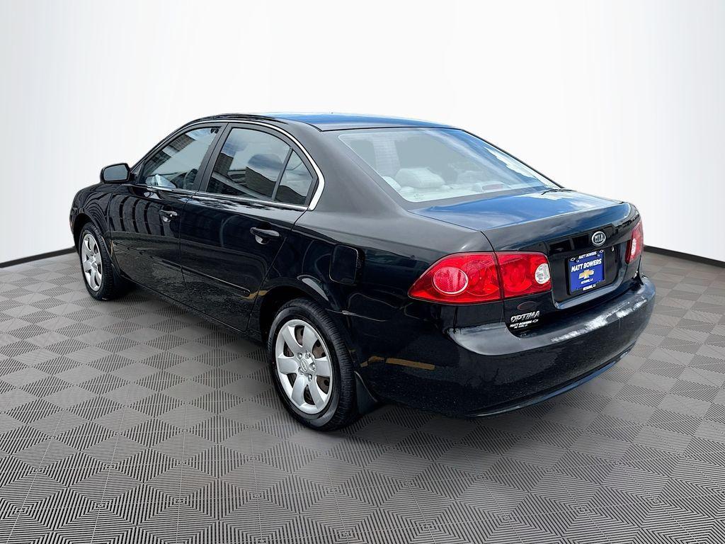 used 2008 Kia Optima car, priced at $5,000