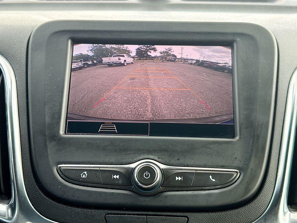 used 2024 Chevrolet Equinox car, priced at $20,981