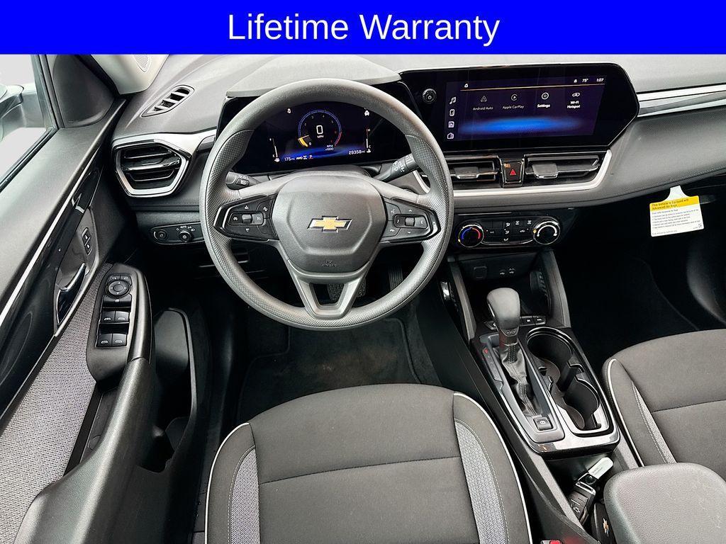 used 2024 Chevrolet TrailBlazer car, priced at $23,288