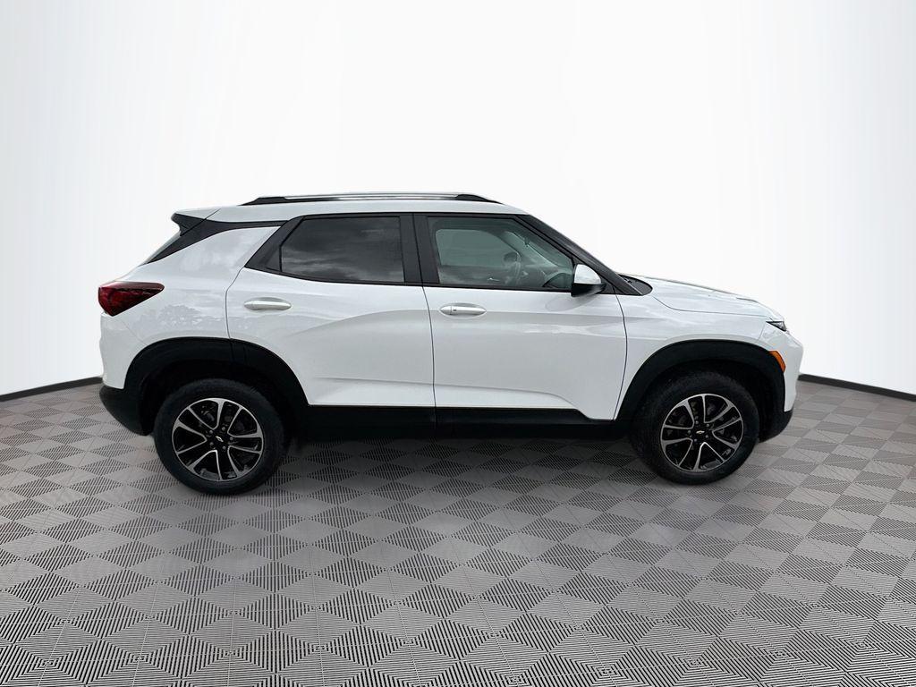used 2024 Chevrolet TrailBlazer car, priced at $23,287