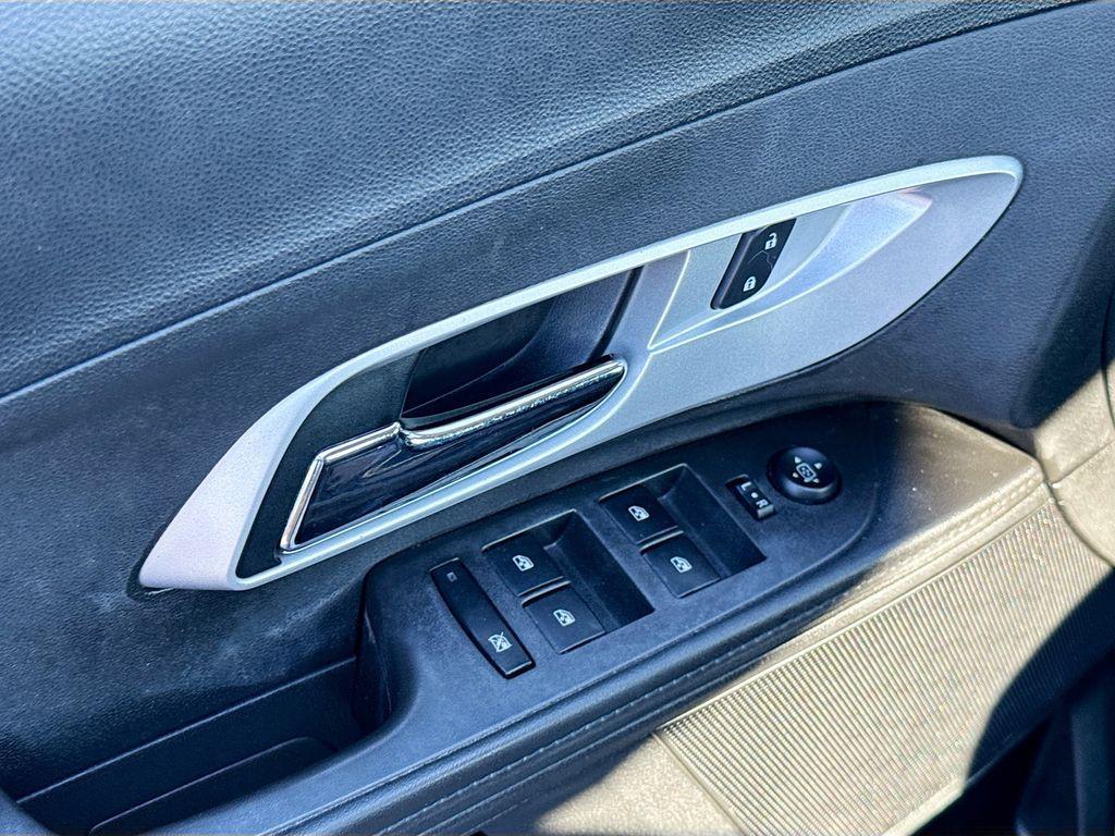 used 2014 Chevrolet Equinox car, priced at $4,995