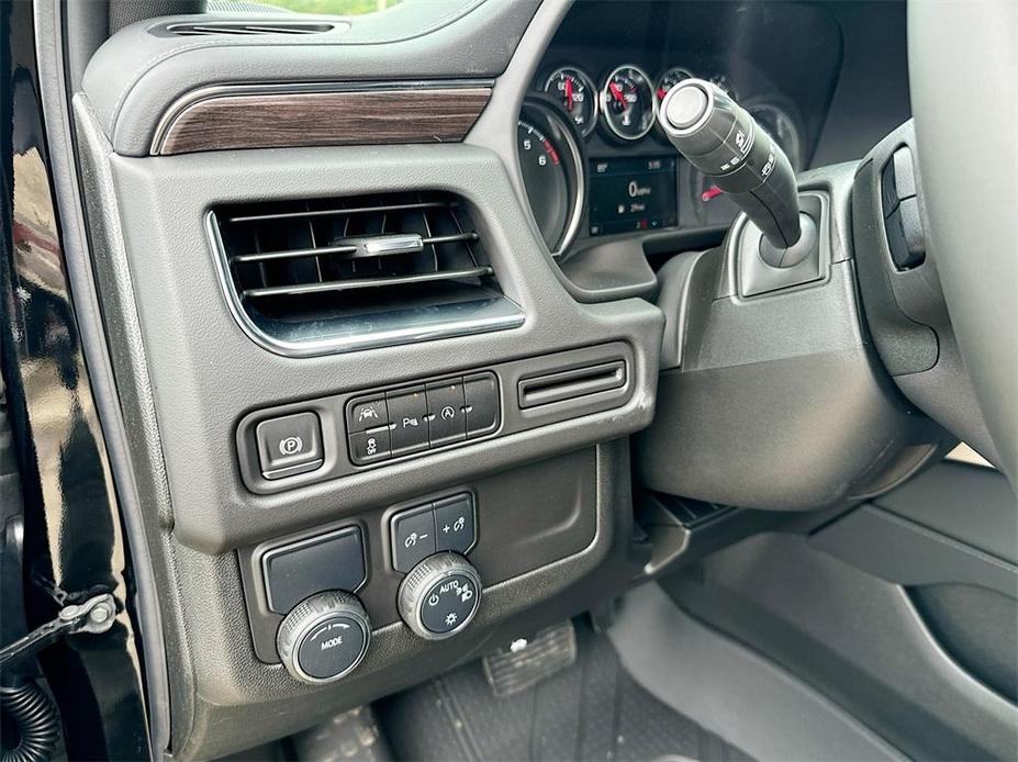 new 2024 Chevrolet Tahoe car, priced at $56,640