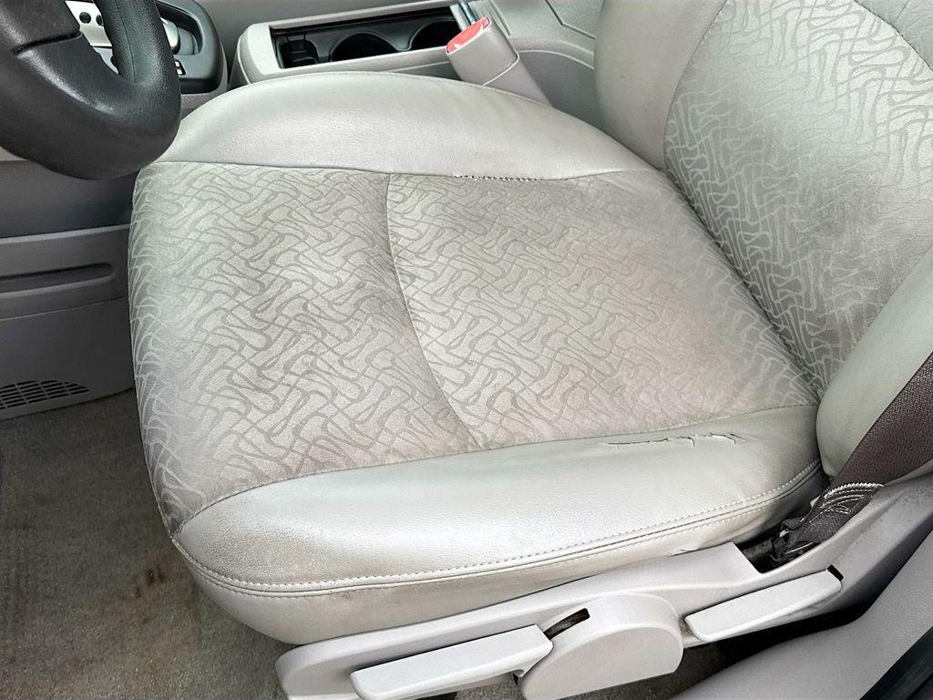 used 2007 Saturn Vue car, priced at $7,988