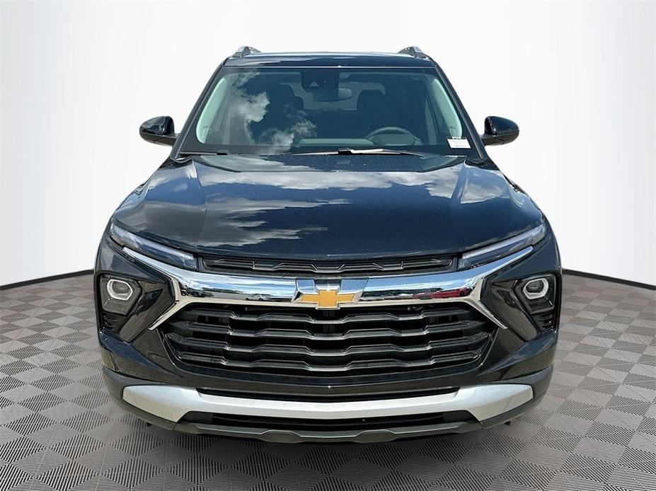 new 2025 Chevrolet TrailBlazer car, priced at $27,895