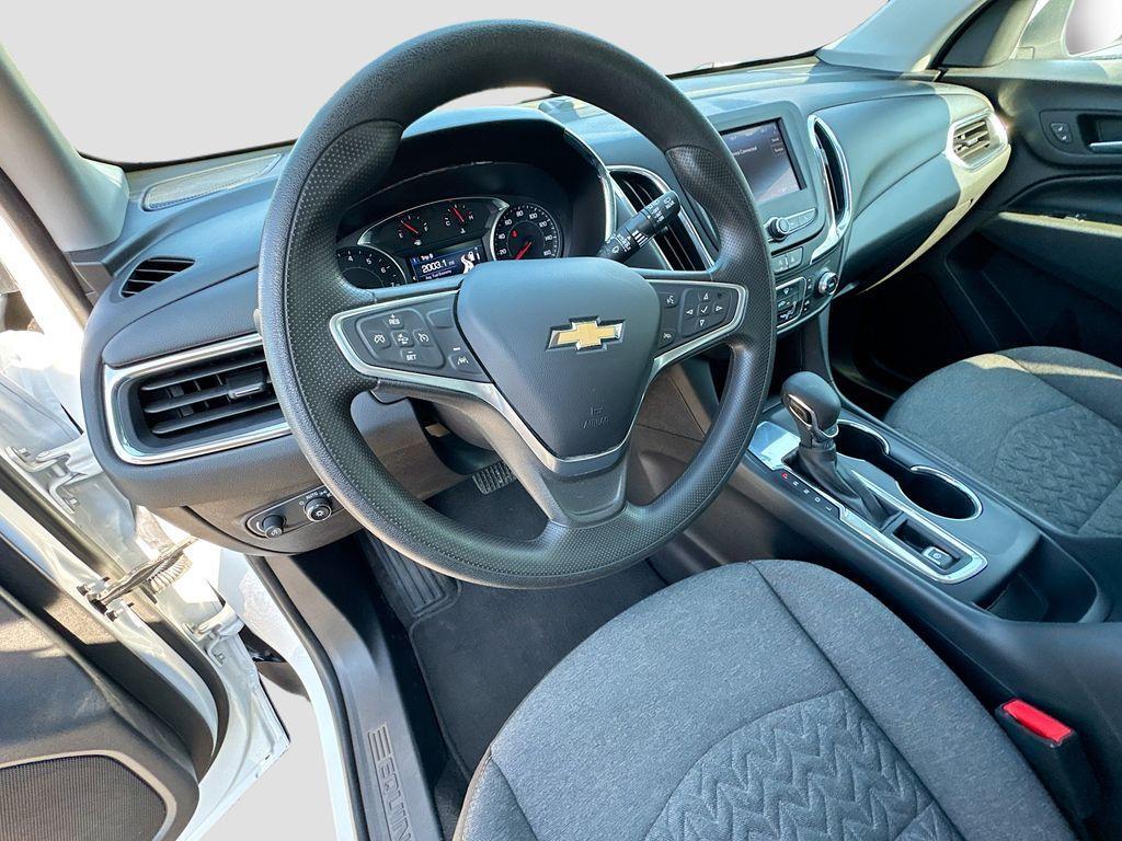 used 2023 Chevrolet Equinox car, priced at $19,490