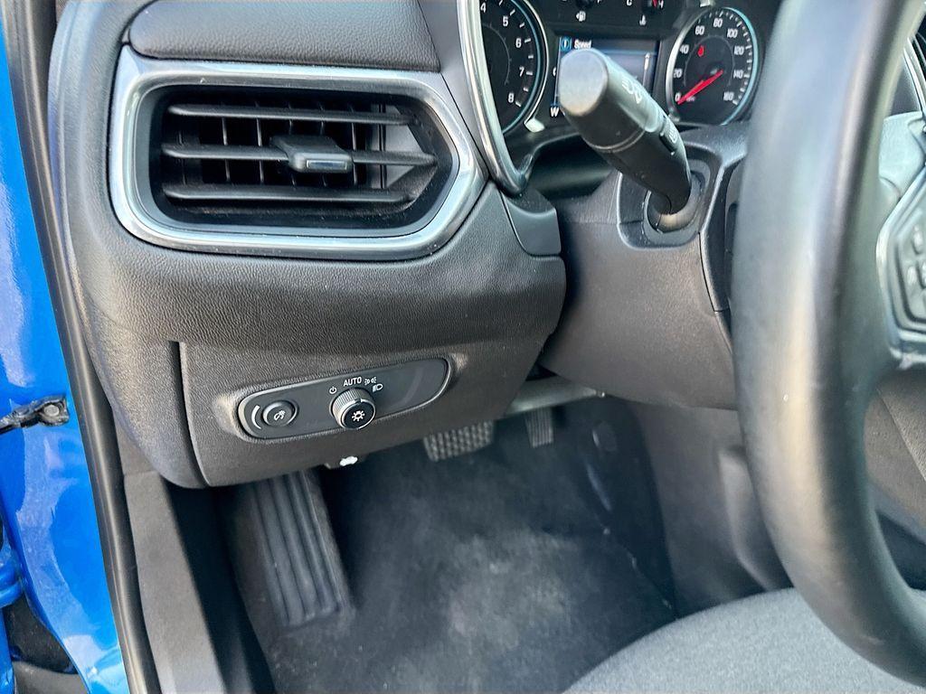 used 2024 Chevrolet Equinox car, priced at $21,898