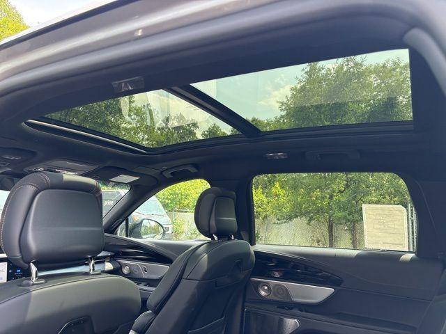 new 2024 Lincoln Nautilus car