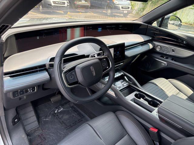 new 2024 Lincoln Nautilus car