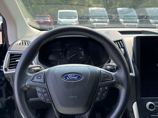 used 2022 Ford Edge car, priced at $25,500