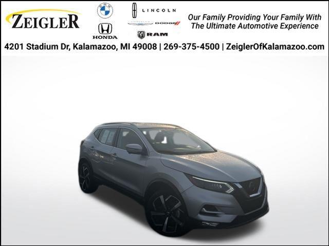 used 2022 Nissan Rogue Sport car, priced at $22,210