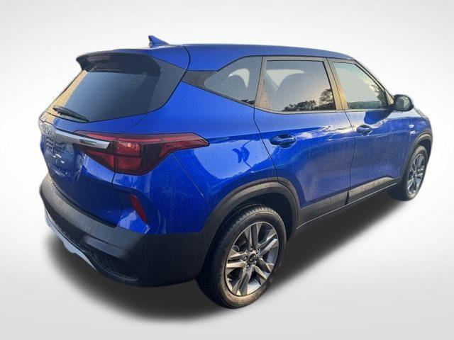 used 2022 Kia Seltos car, priced at $16,000