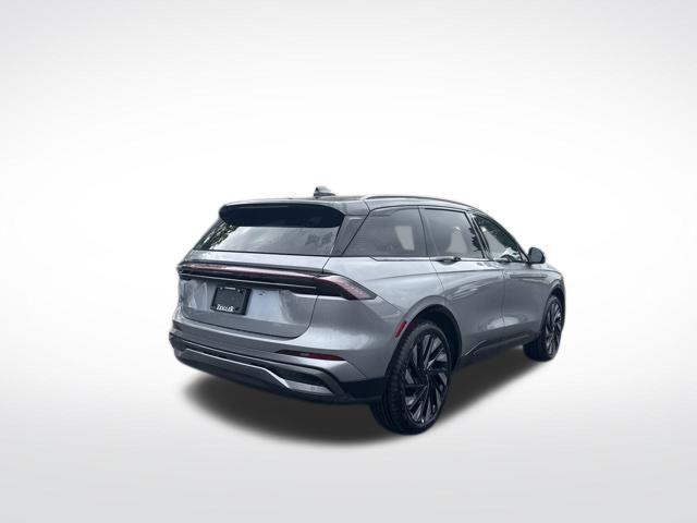 new 2025 Lincoln Nautilus car, priced at $68,455