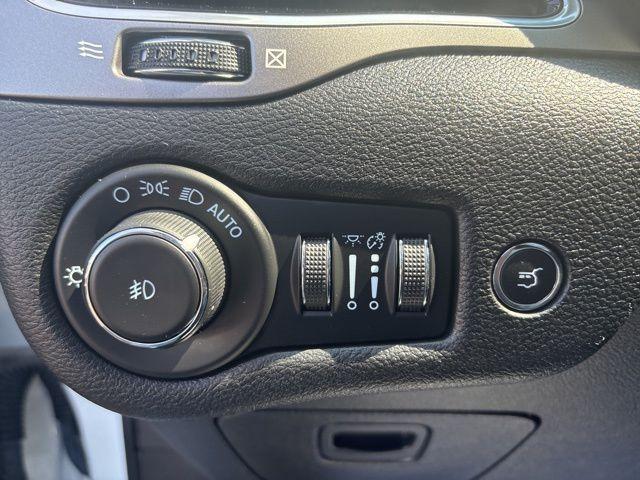 used 2022 Jeep Cherokee car, priced at $25,000