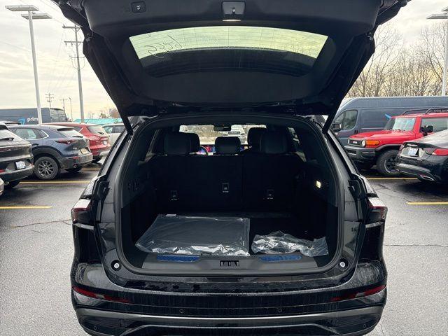 new 2025 Lincoln Nautilus car