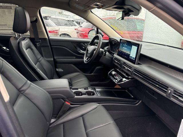new 2025 Lincoln Corsair car