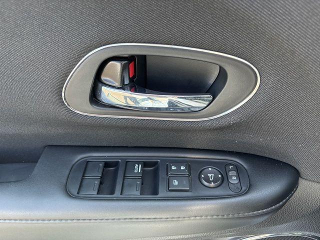 used 2022 Honda HR-V car, priced at $22,000