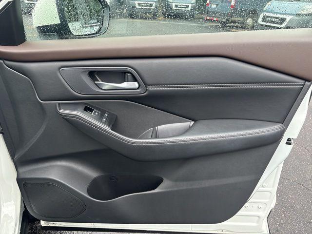 used 2022 Nissan Rogue car, priced at $27,313