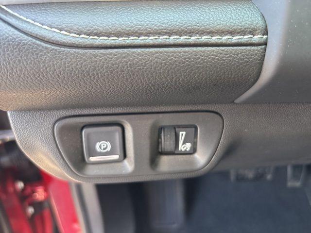 used 2022 GMC Acadia car, priced at $30,000