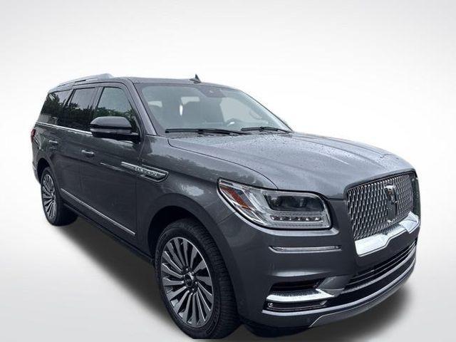 used 2021 Lincoln Navigator car, priced at $44,812