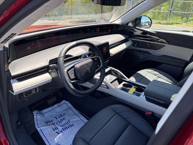 new 2025 Lincoln Nautilus car, priced at $67,600